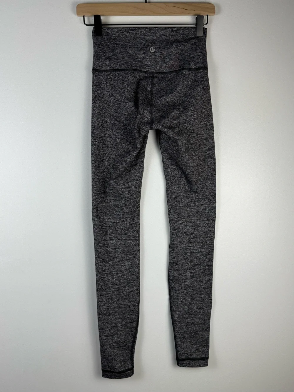 lululemon athletica Women’s Dark Gray Heather Leggings